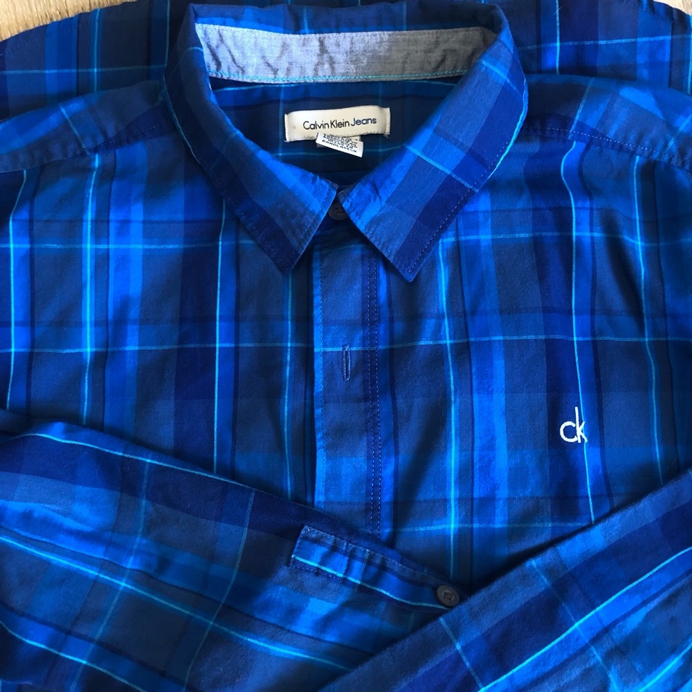Calvin Klein Jeans Boy’s Blue Plaid Button-Down Shirt